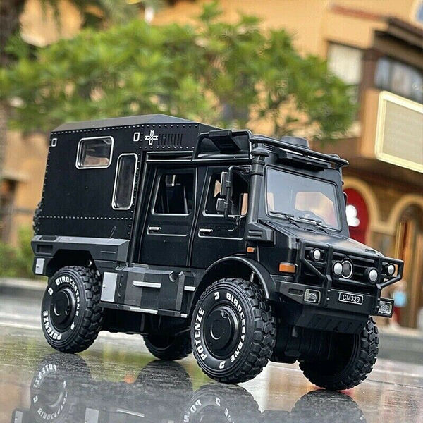 1:28 Alloy Diecast Mercedes Benz Unimog 4WD Car Truck Model Kid Toy Sound Light