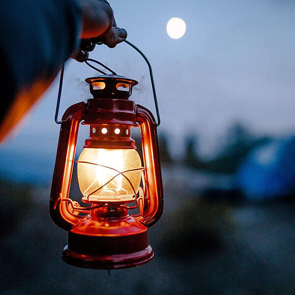 Portable Retro Oil Kerosene Lantern Outdoor Camping Light Hurricane Lantern