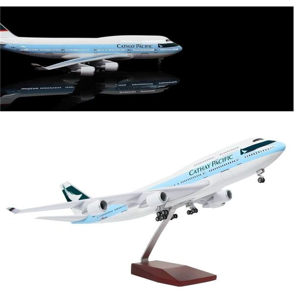 1:160 Cathay Pacific B747 Plane Model / LED Light &amp; Wheel Boeing Aircraft Model