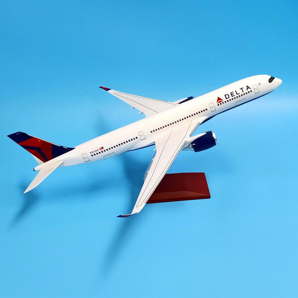 1:140 Delta Air A350 Plane Model / LED Light &amp; Wheel Resin Aircraft Model 47cm