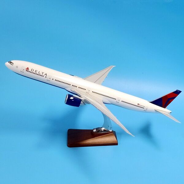 1:160 Delta Air Boeing B777 -300 Fibreglass Resin Aircraft Plane Model 48cm