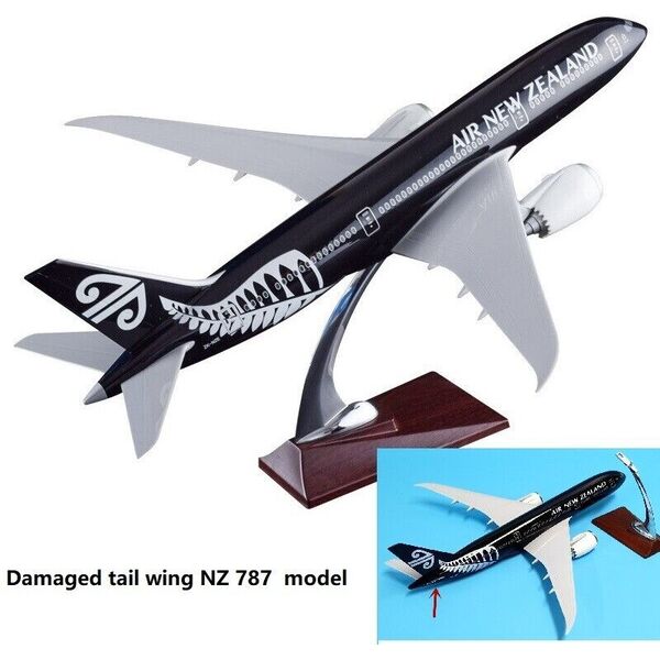 1:130 Air New Zealand Boeing 787 Plane Model  Damaged Tail Wing Model Clearance!