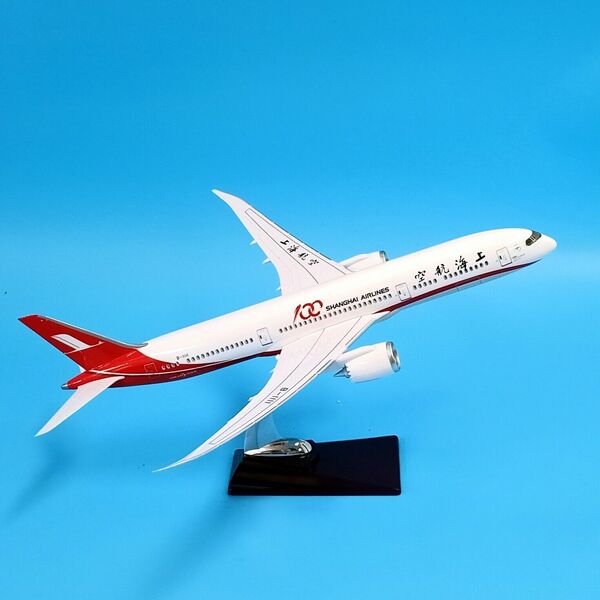 1:130 SHANGHAI Airline Boeing 787 Dreamliner Resin Aircraft Plane Model 47cm