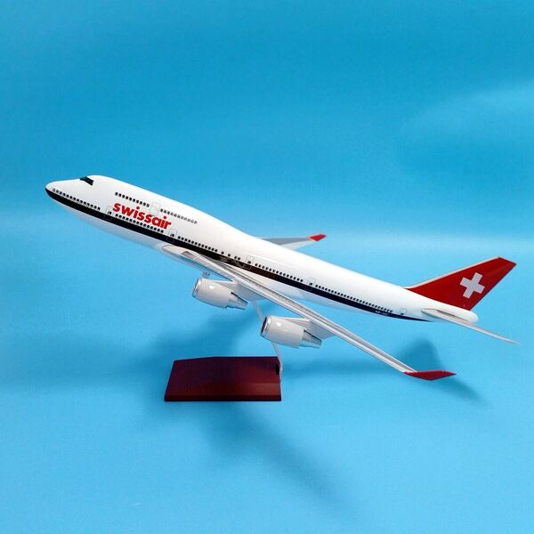 1:160 Swiss Airline Boeing 747 Plane Model Fiberglass Resin Aircraft Model 47 cm