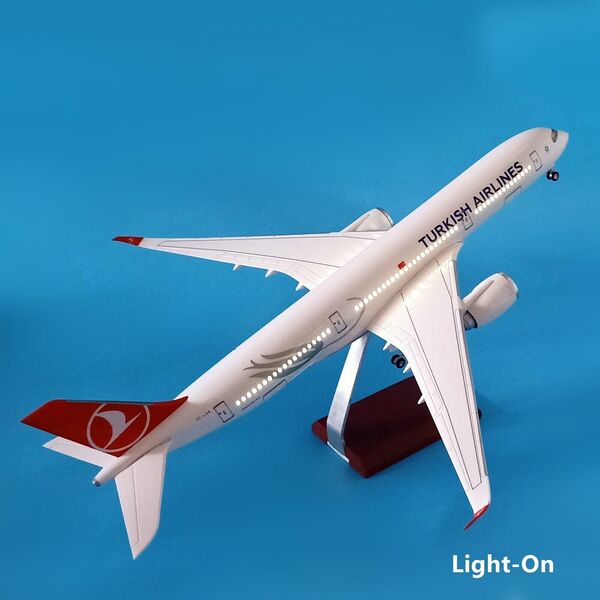 1:140 Turkish Airline A350 Plane Model LED Light &amp; Wheel Aircraft Model 47cm